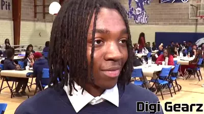 Chicago students dive into blockchain technology at hands-on camp